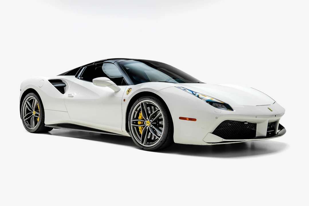 2017 Ferrari 488 - Image 5 of 31