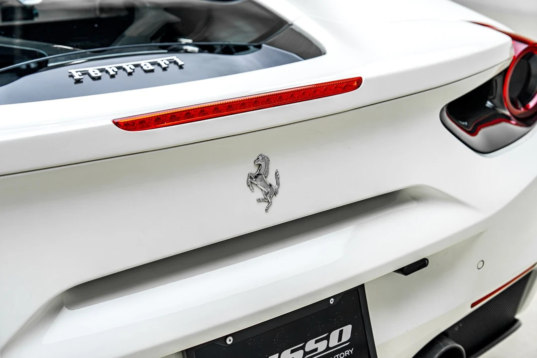 2017 Ferrari 488 - Image 30 of 31