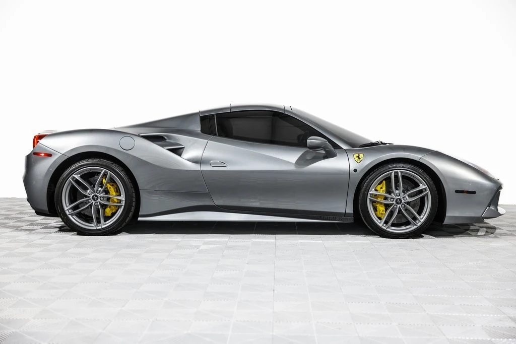 2017 Ferrari 488 - Image 2 of 21