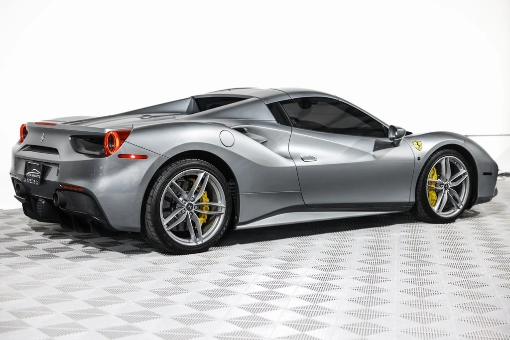2017 Ferrari 488 - Image 7 of 21