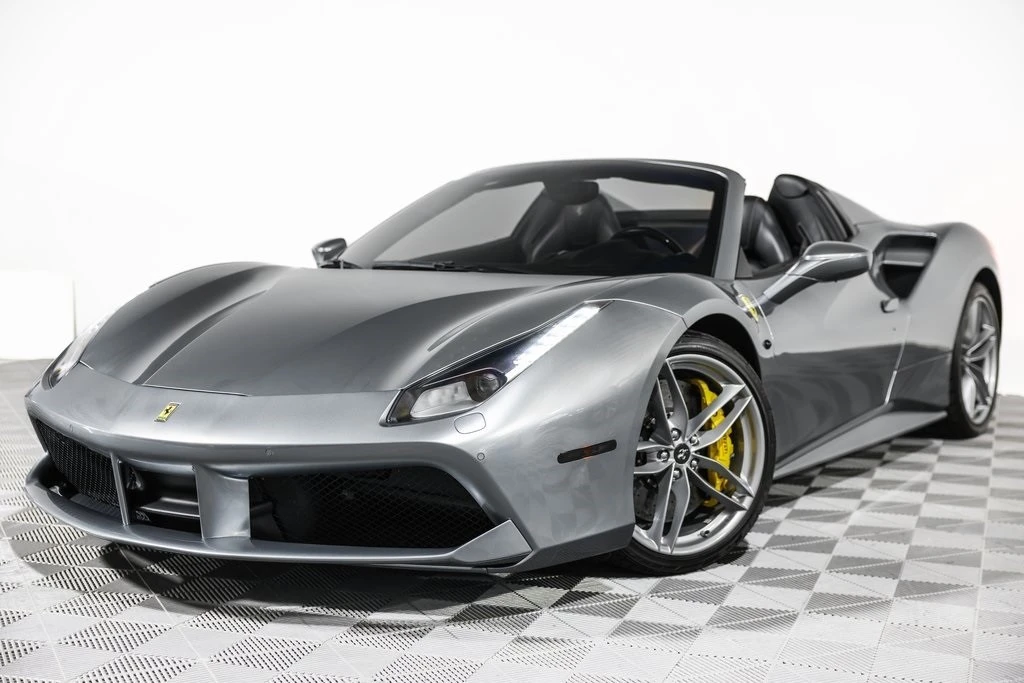 2017 Ferrari 488 - Image 10 of 21