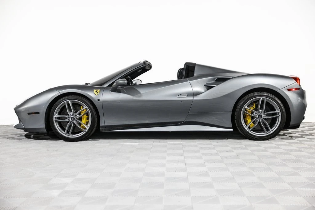 2017 Ferrari 488 - Image 13 of 21