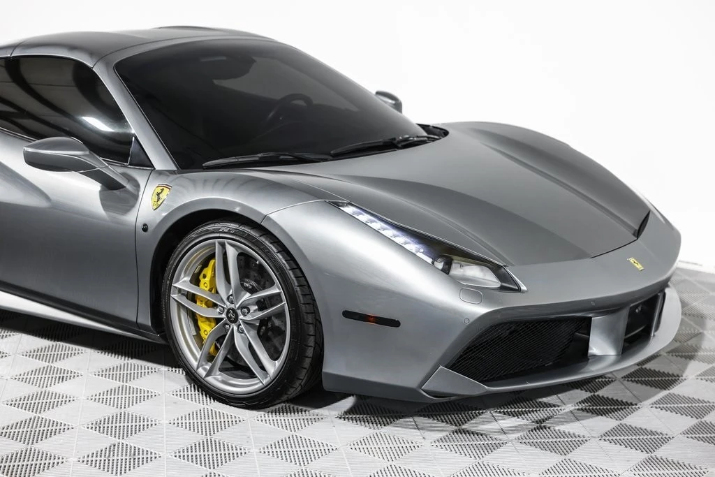 2017 Ferrari 488 - Image 6 of 21