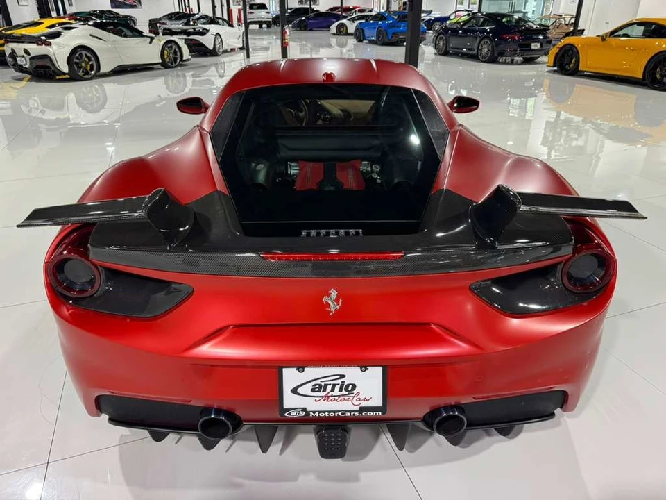 2017 Ferrari 488 GTB - Image 6 of 12