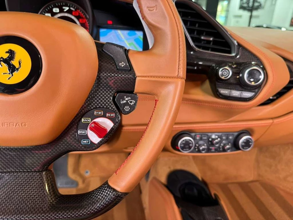 2017 Ferrari 488 GTB - Image 16 of 21