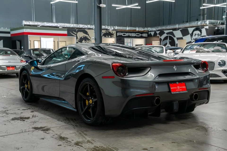 2017 Ferrari 488 GTB - Image 5 of 19