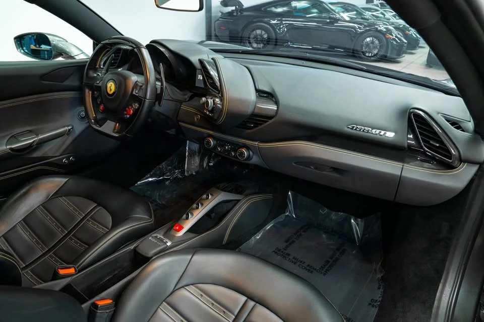 2017 Ferrari 488 GTB - Image 12 of 19