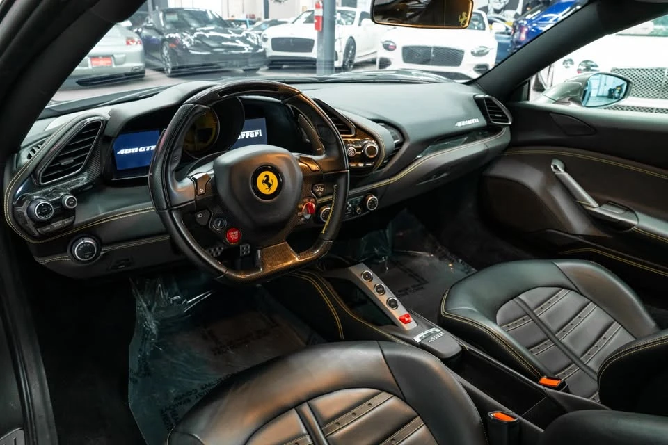 2017 Ferrari 488 GTB - Image 11 of 19