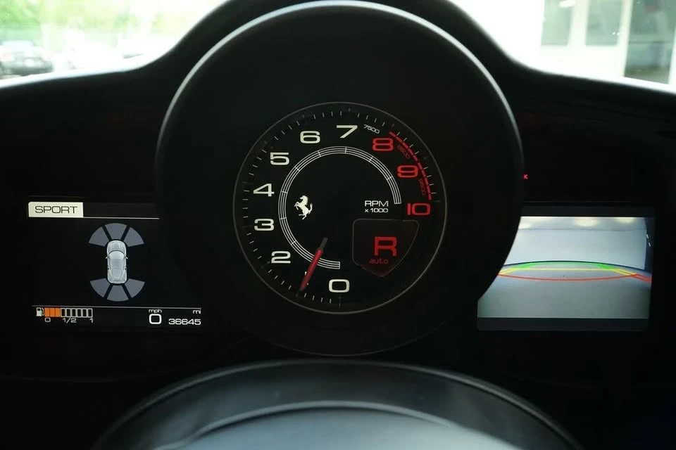 2017 Ferrari 488 GTB - Image 14 of 20