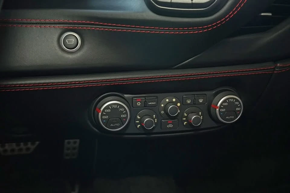 2017 Ferrari 488 GTB - Image 16 of 20