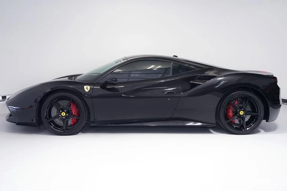 2017 Ferrari 488 GTB - Image 4 of 20