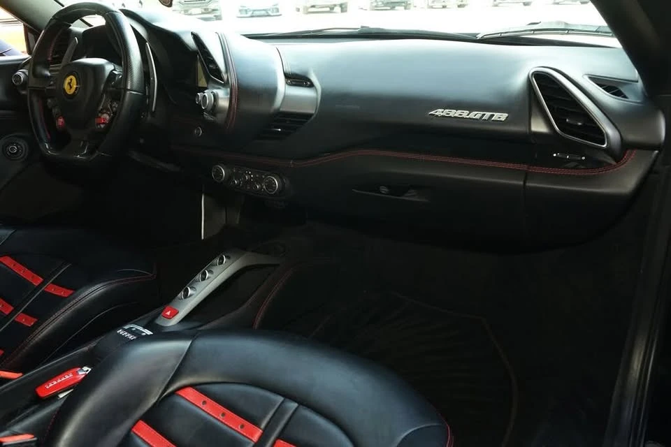 2017 Ferrari 488 GTB - Image 12 of 20