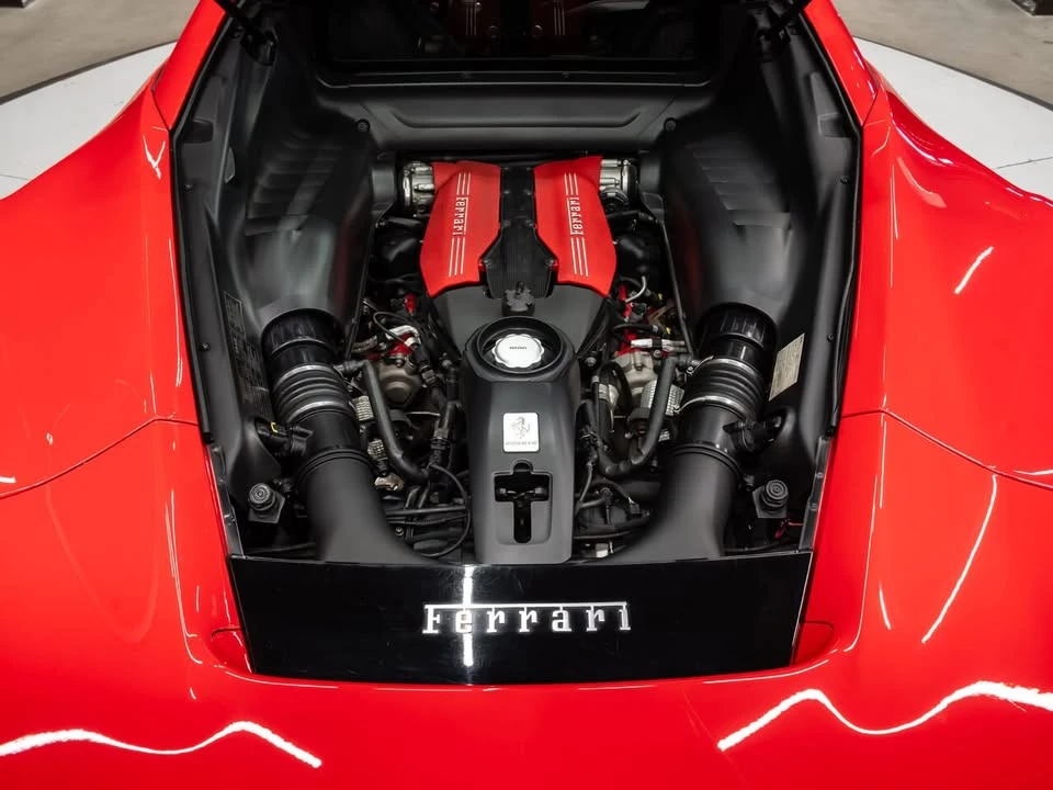 2017 Ferrari 488 GTB - Image 8 of 8