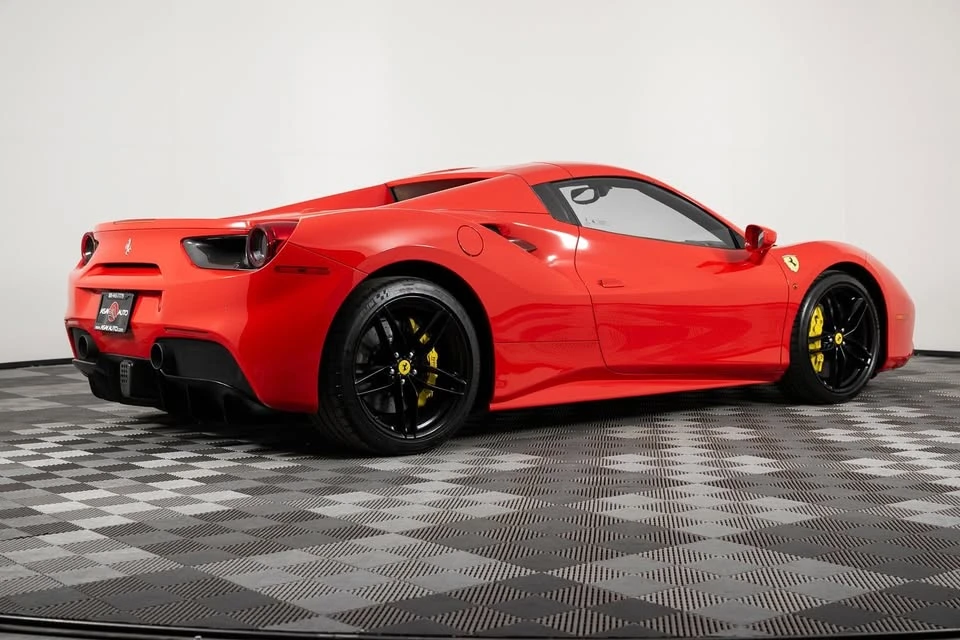 2017 Ferrari 488 Spider - Image 9 of 20