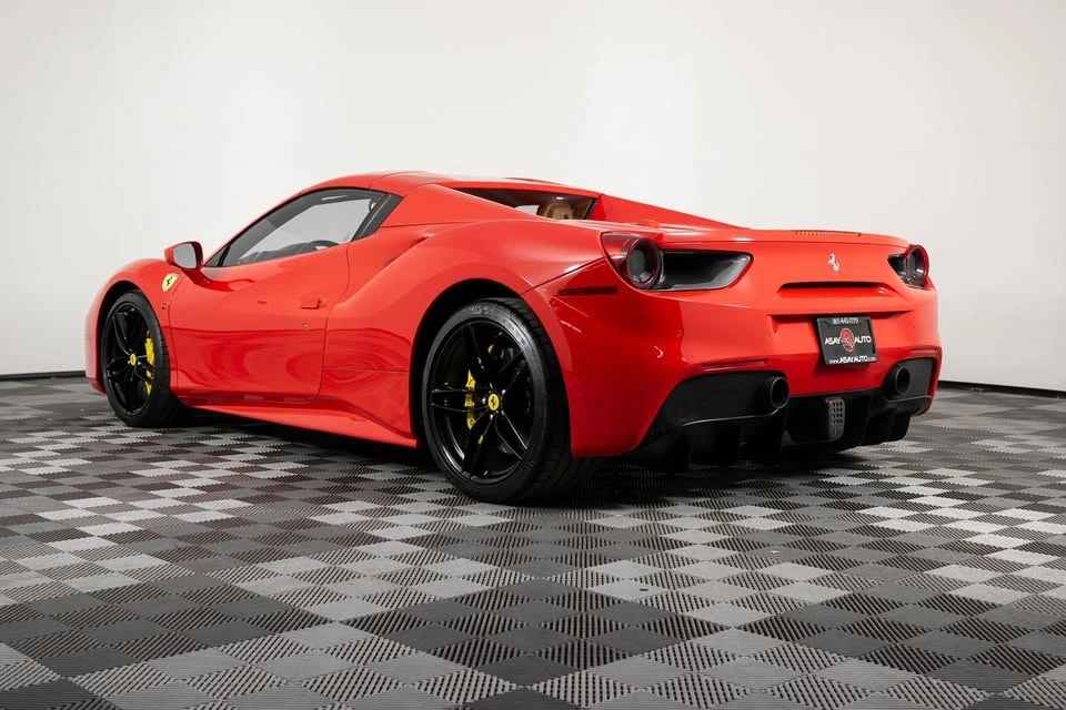 2017 Ferrari 488 Spider - Image 5 of 20