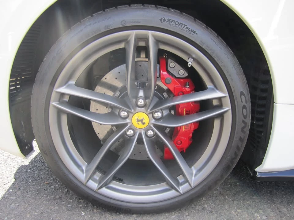 2017 Ferrari 488 Spider - Image 11 of 20