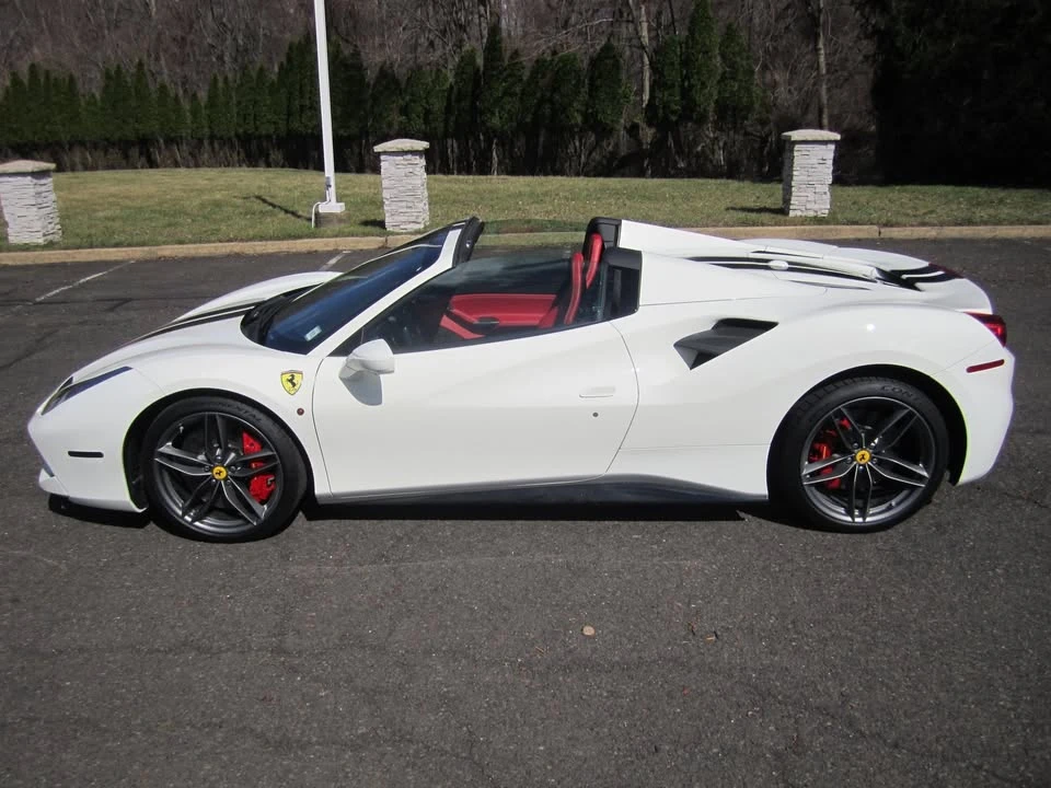 2017 Ferrari 488 Spider - Image 7 of 20