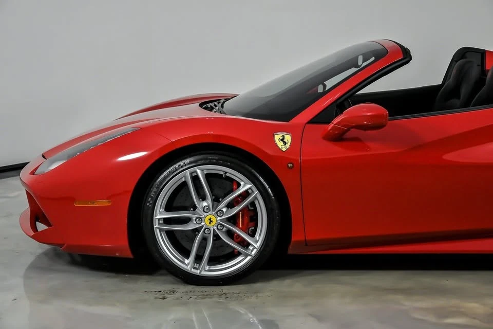 2017 Ferrari 488 Spider - Image 7 of 20