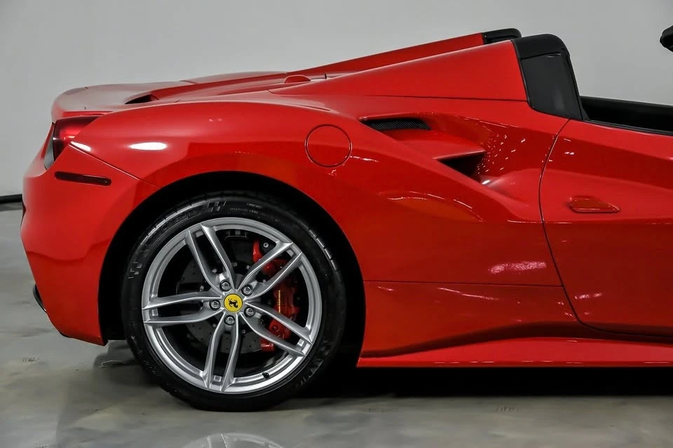 2017 Ferrari 488 Spider - Image 13 of 20