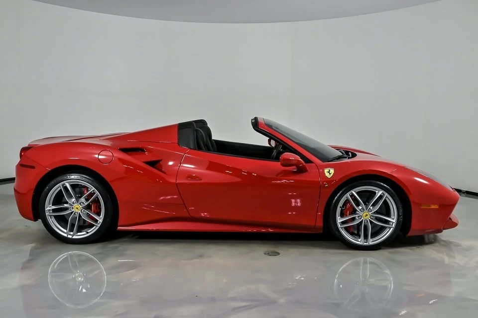 2017 Ferrari 488 Spider - Image 14 of 20