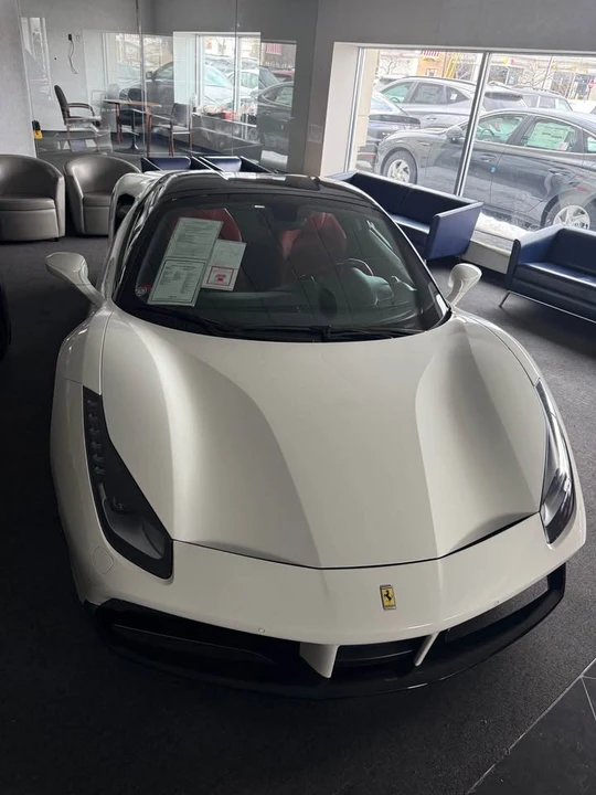 2017 Ferrari 488 Spider - Image 3 of 10