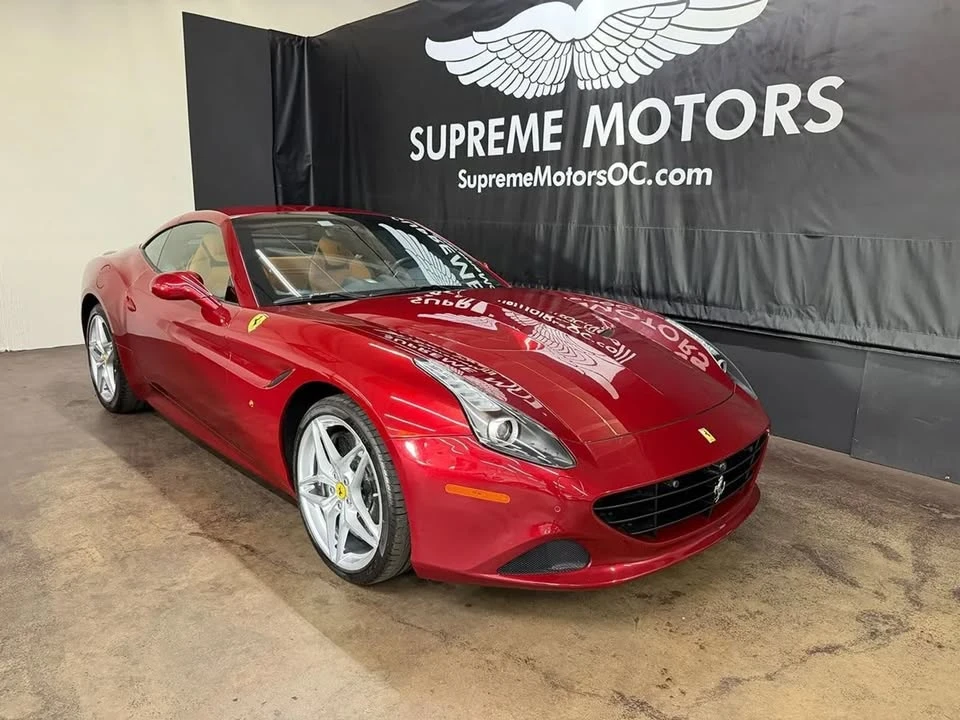 2017 Ferrari California T - Image 16 of 20