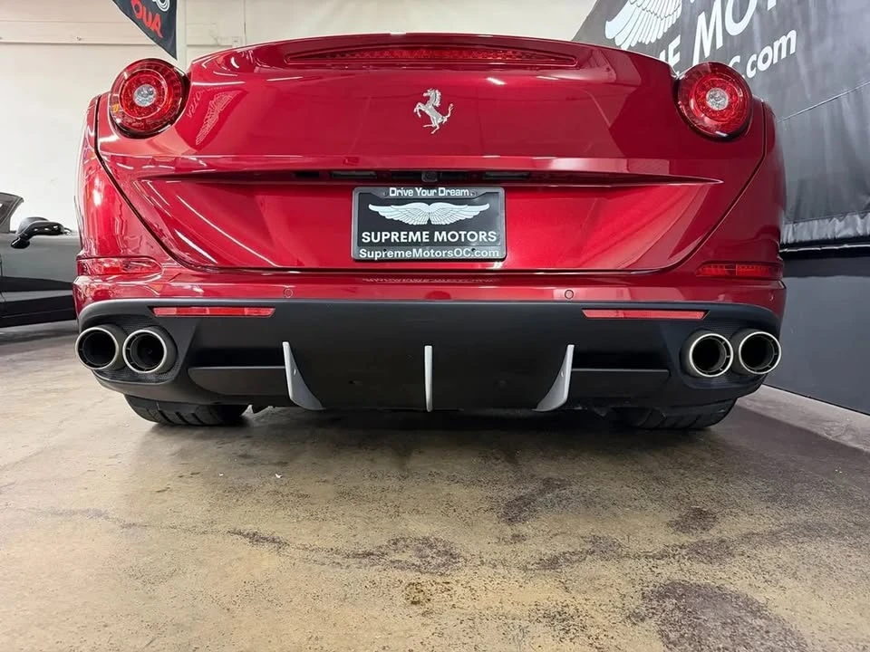 2017 Ferrari California T - Image 9 of 20