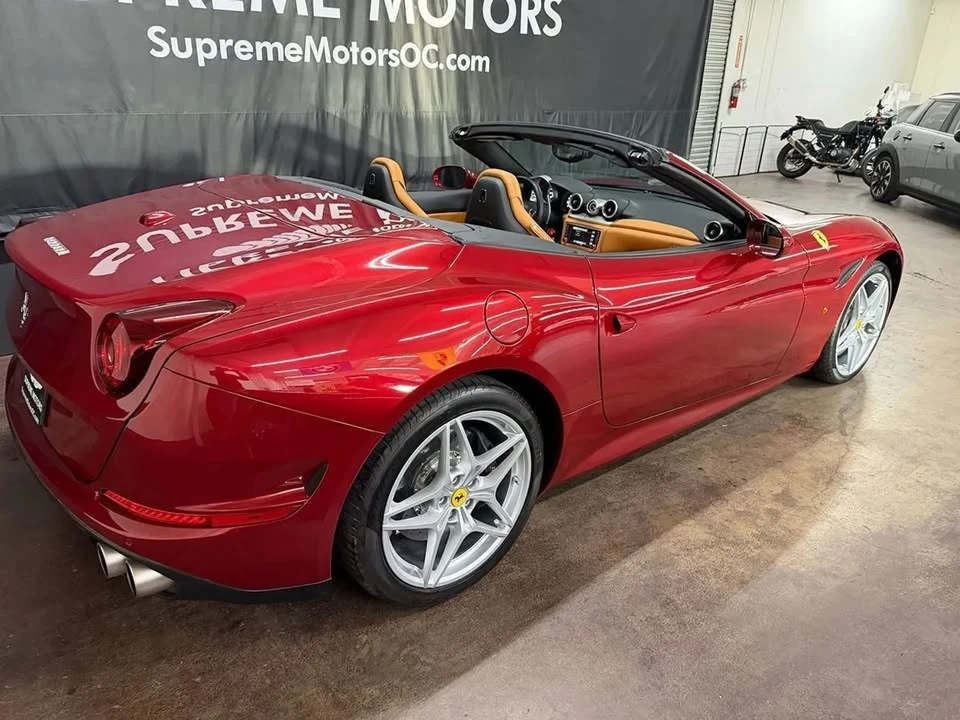 2017 Ferrari California T - Image 5 of 20