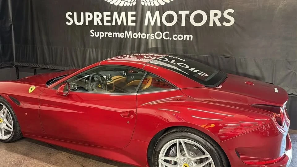 2017 Ferrari California T - Image 7 of 20
