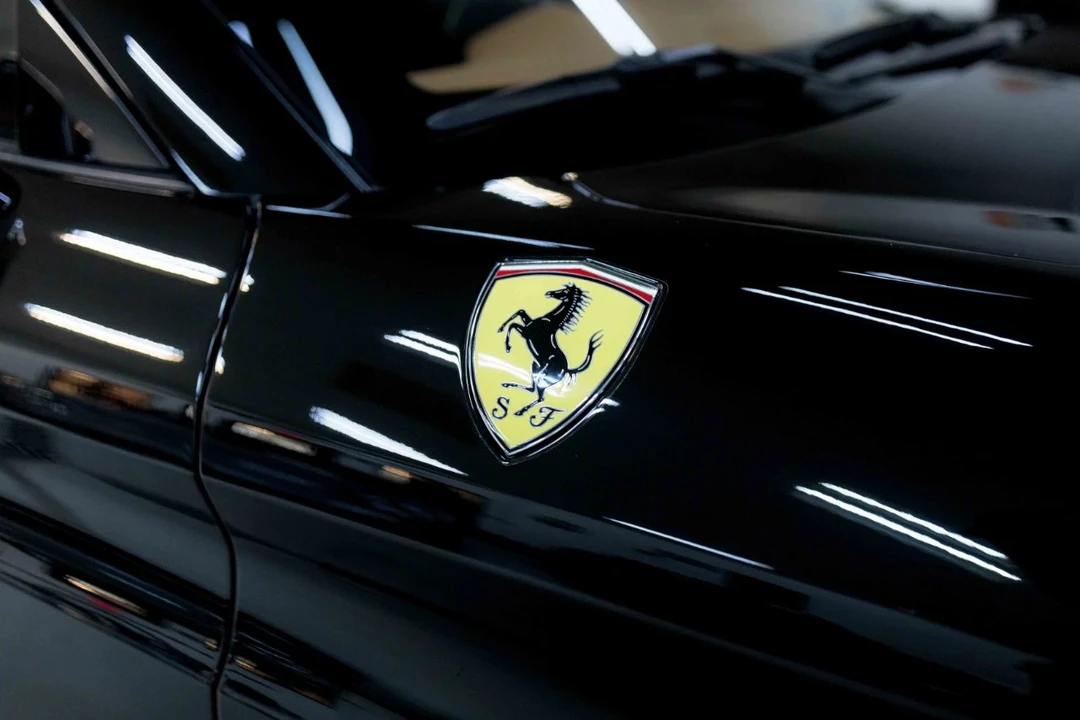 2017 Ferrari California T - Image 19 of 21