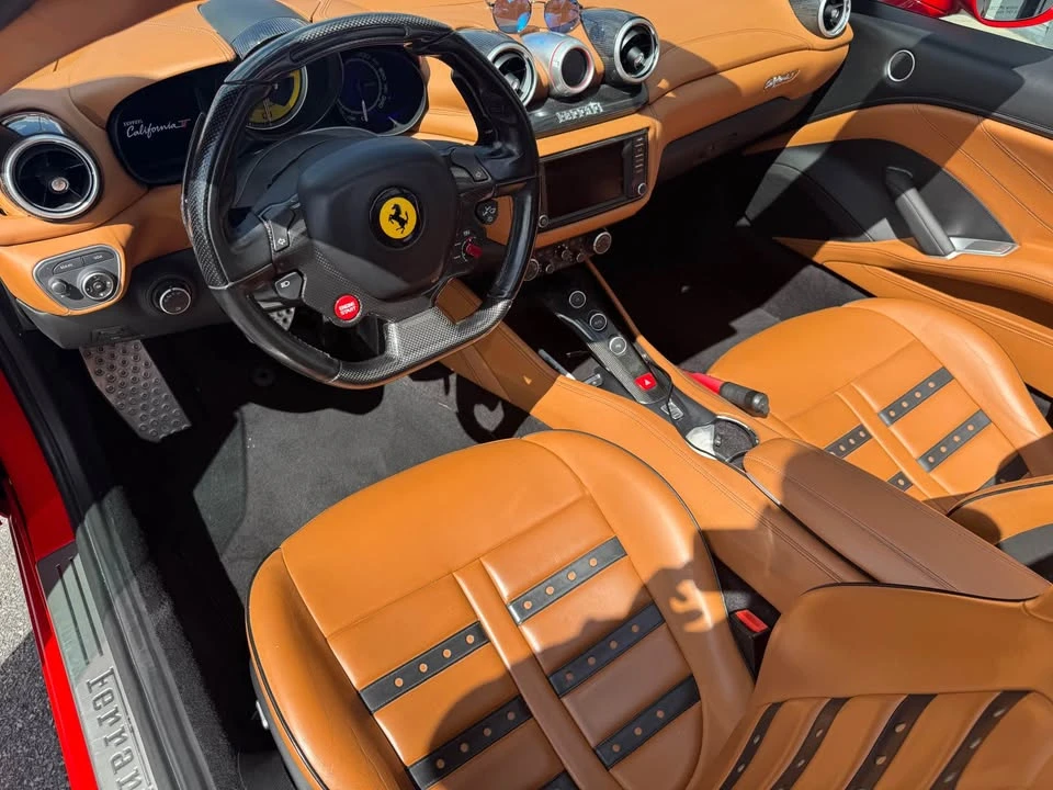 2017 Ferrari California T - Image 7 of 13
