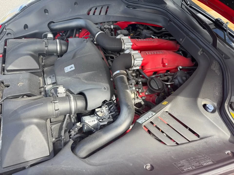 2017 Ferrari California T - Image 13 of 13