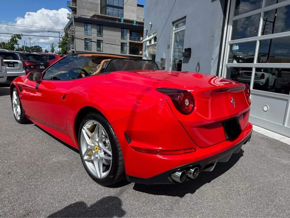 2017 Ferrari California T - Image 3 of 13