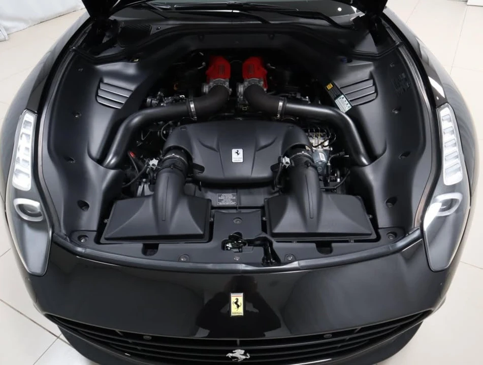 2017 Ferrari California T - Image 20 of 20