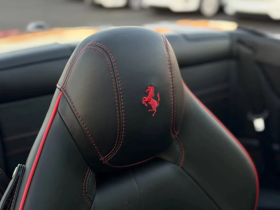 2017 Ferrari California T - Image 10 of 20
