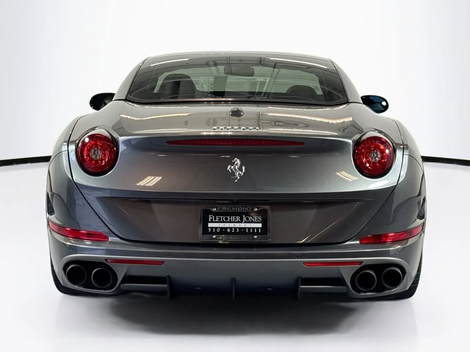 2017 Ferrari California T - Image 4 of 11