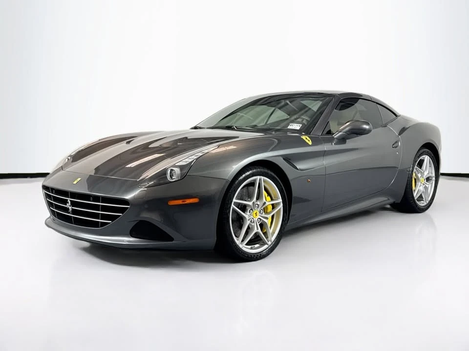 2017 Ferrari California T - Image 8 of 11