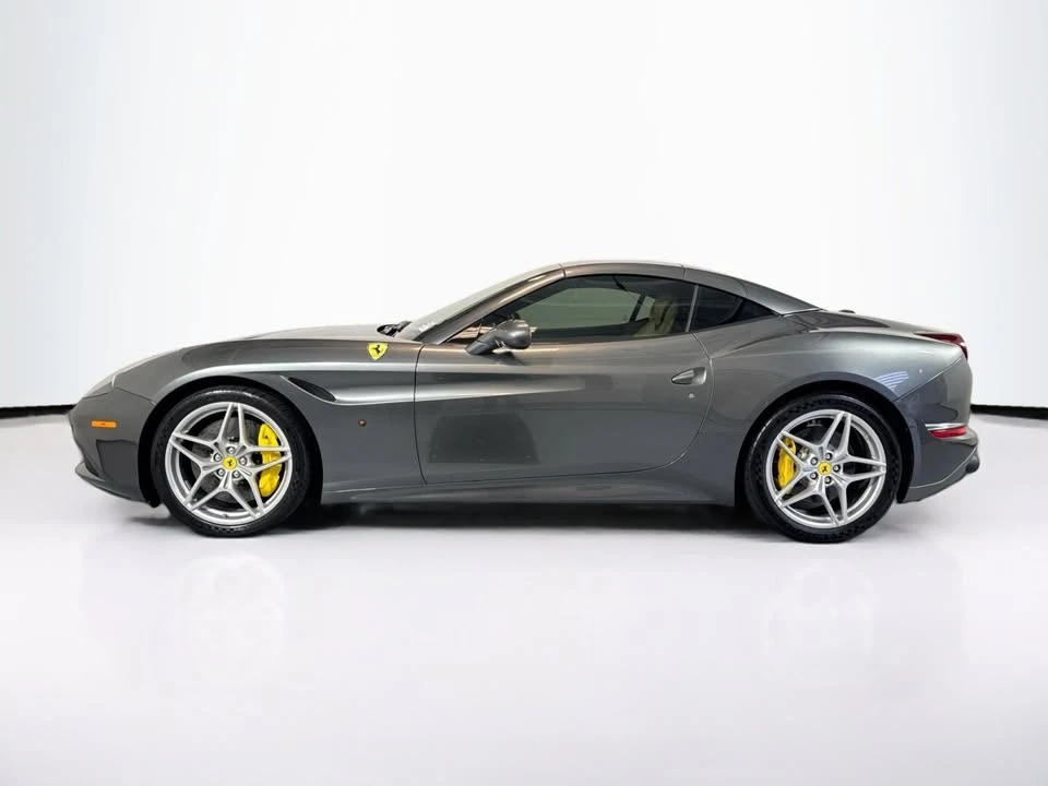 2017 Ferrari California T - Image 7 of 11