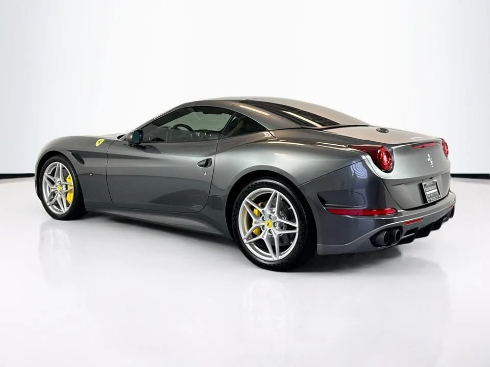 2017 Ferrari California T - Image 6 of 11