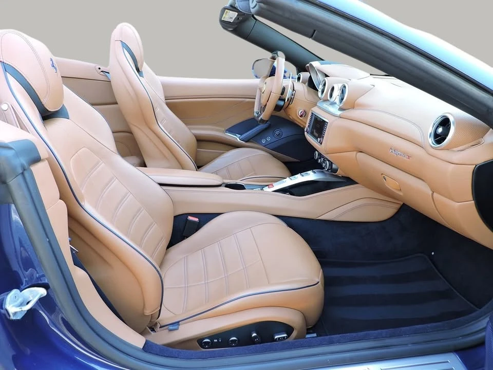 2017 Ferrari California T - Image 17 of 20