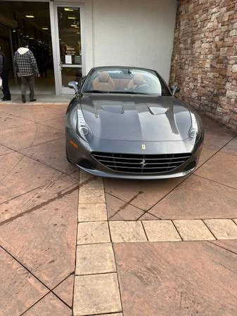 2017 Ferrari California T - Image 12 of 12