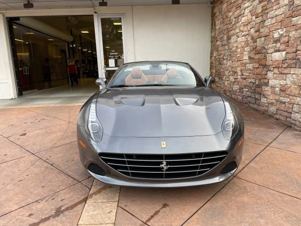 2017 Ferrari California T - Image 7 of 12