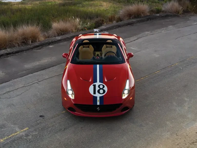 2017 Ferrari California T - Image 28 of 31