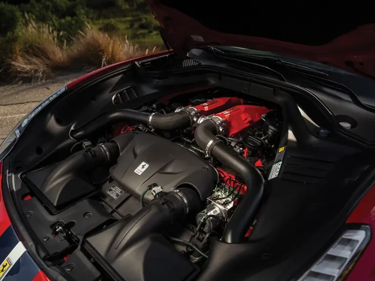 2017 Ferrari California T - Image 4 of 31