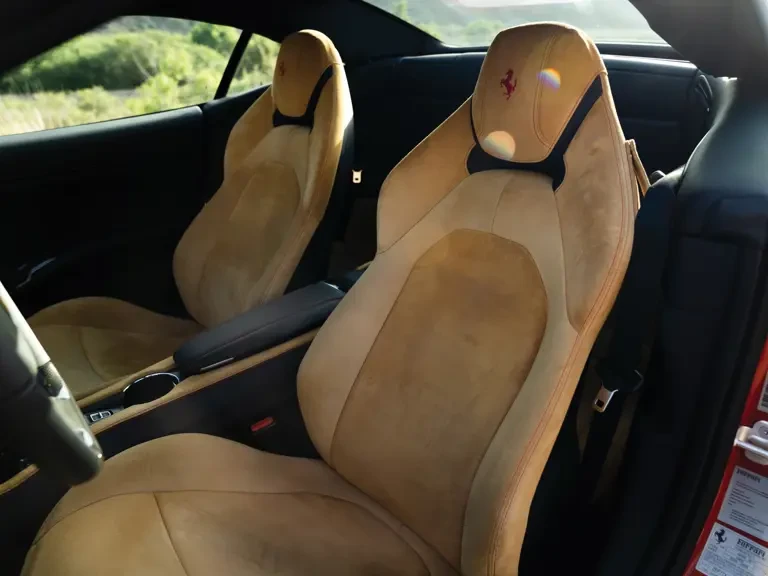 2017 Ferrari California T - Image 17 of 31