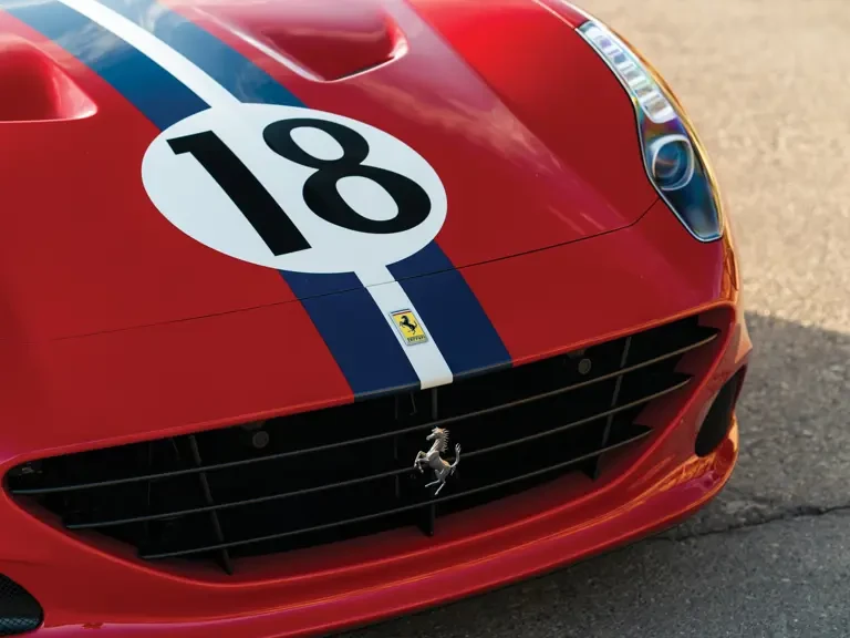 2017 Ferrari California T - Image 9 of 31