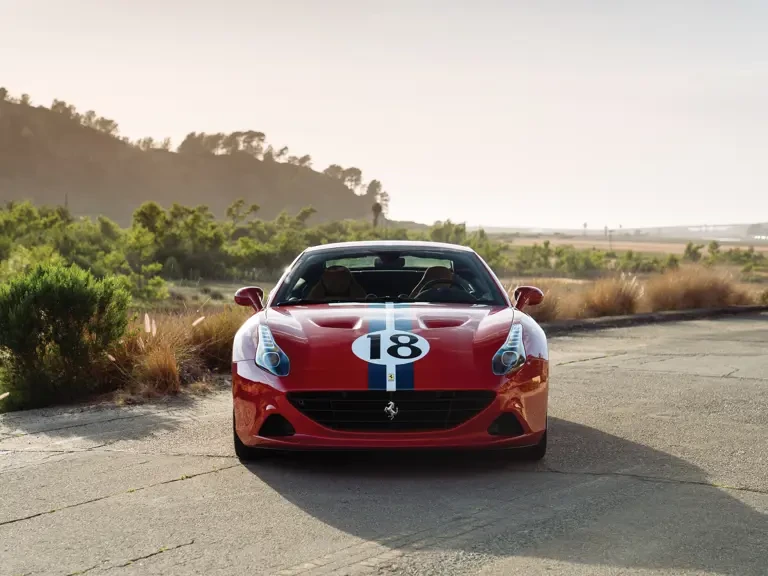 2017 Ferrari California T - Image 11 of 31