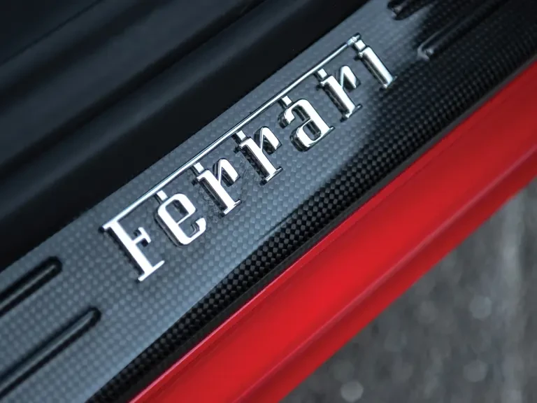 2017 Ferrari California T - Image 17 of 31