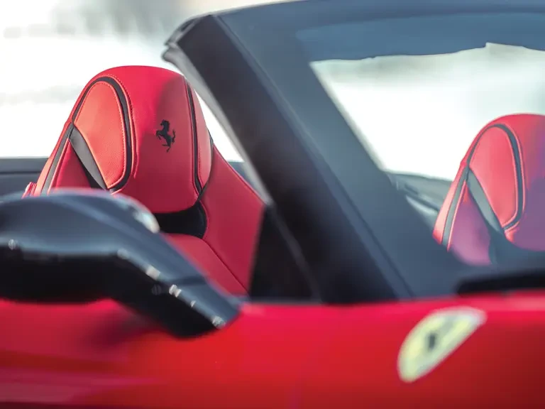 2017 Ferrari California T - Image 26 of 31