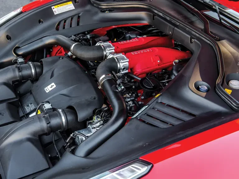 2017 Ferrari California T - Image 4 of 31